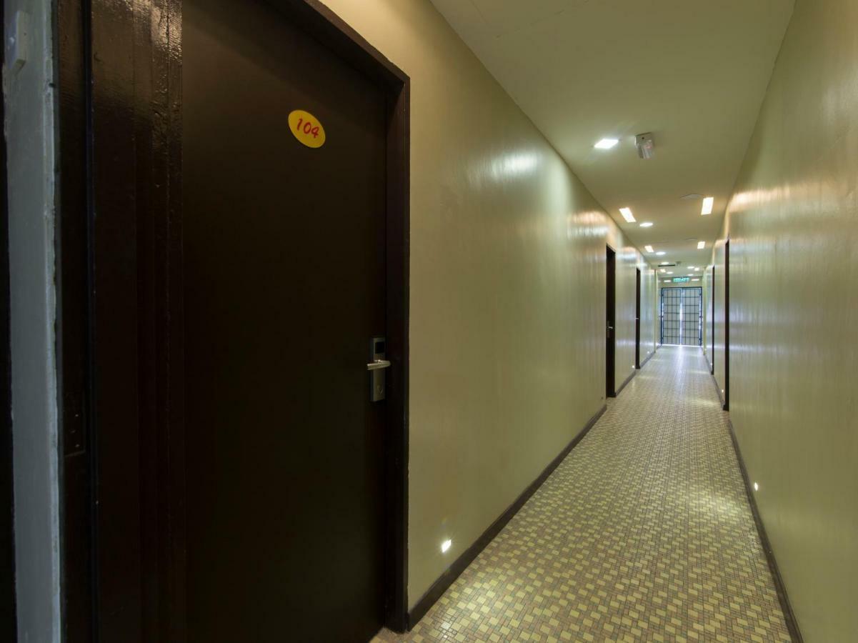 Oyo 1136 Pd Star Hotel Port Dickson Exterior photo
